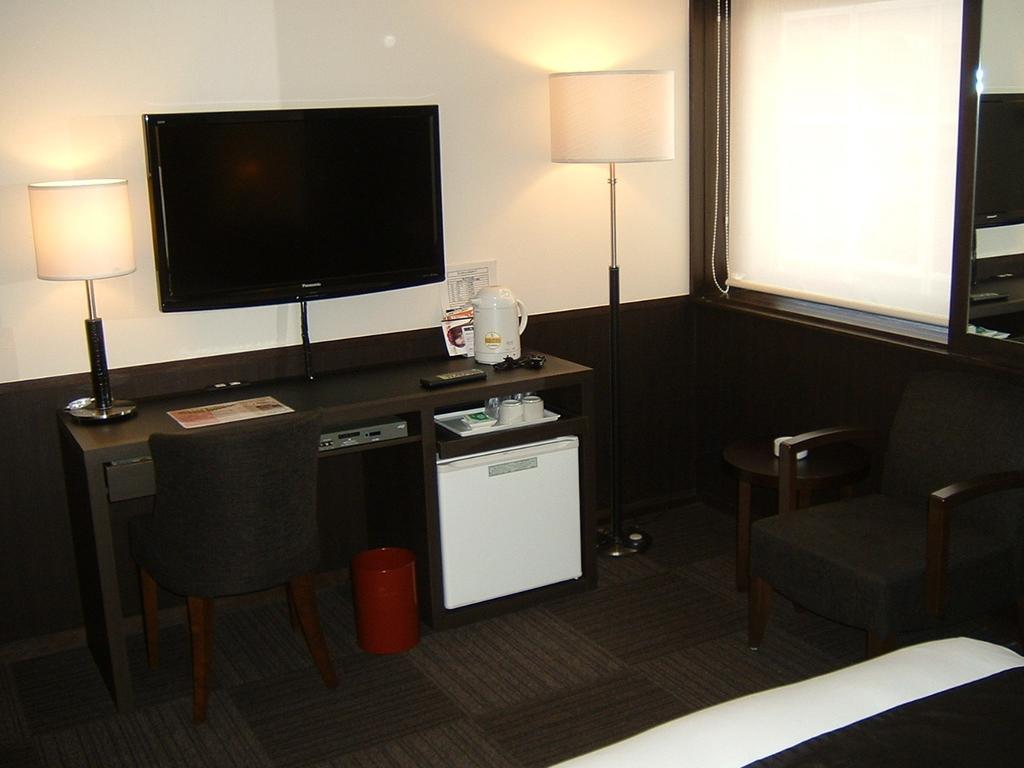 Hotel Park Side Tokyo Bagian luar foto