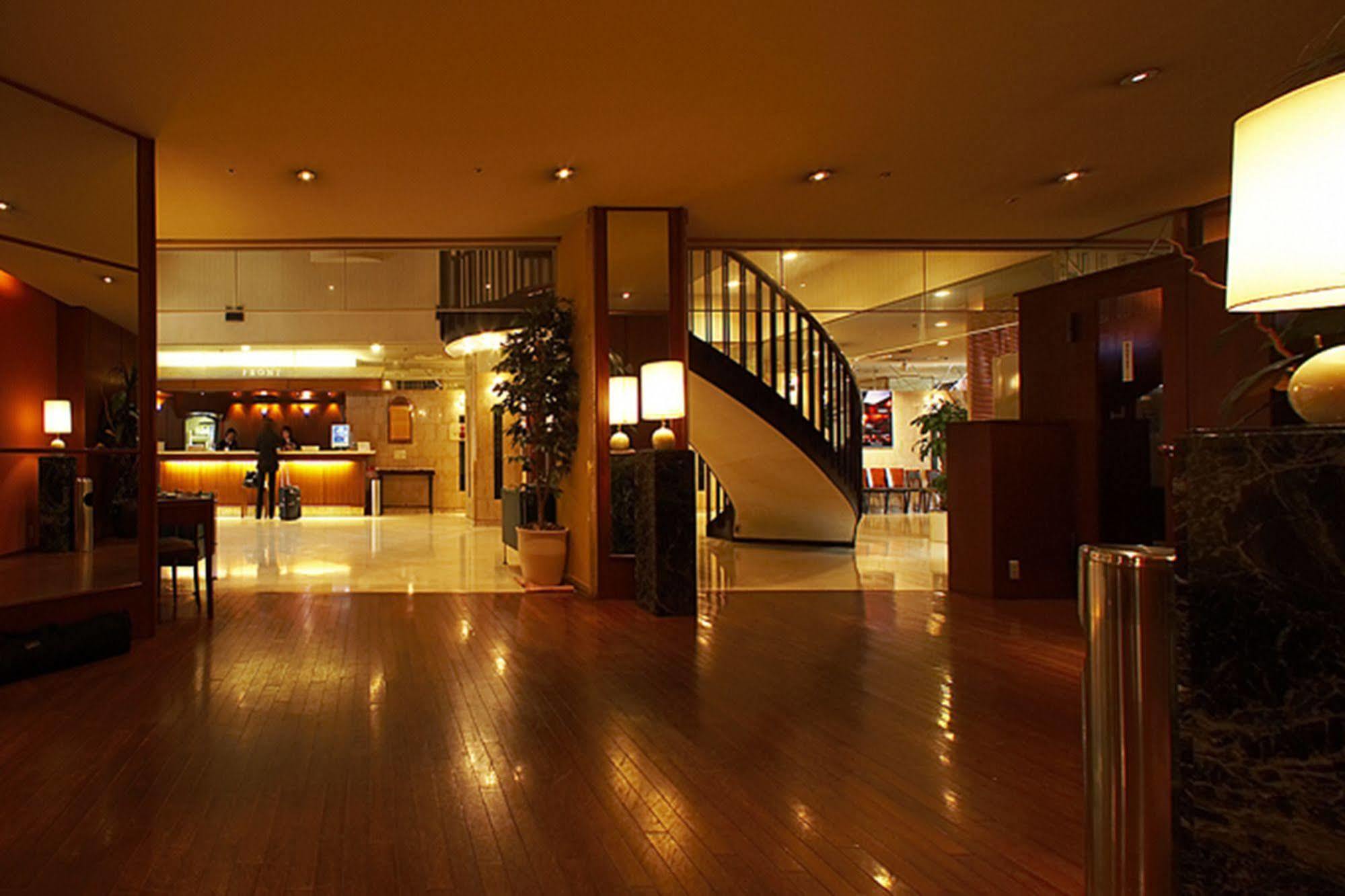 Hotel Park Side Tokyo Bagian luar foto