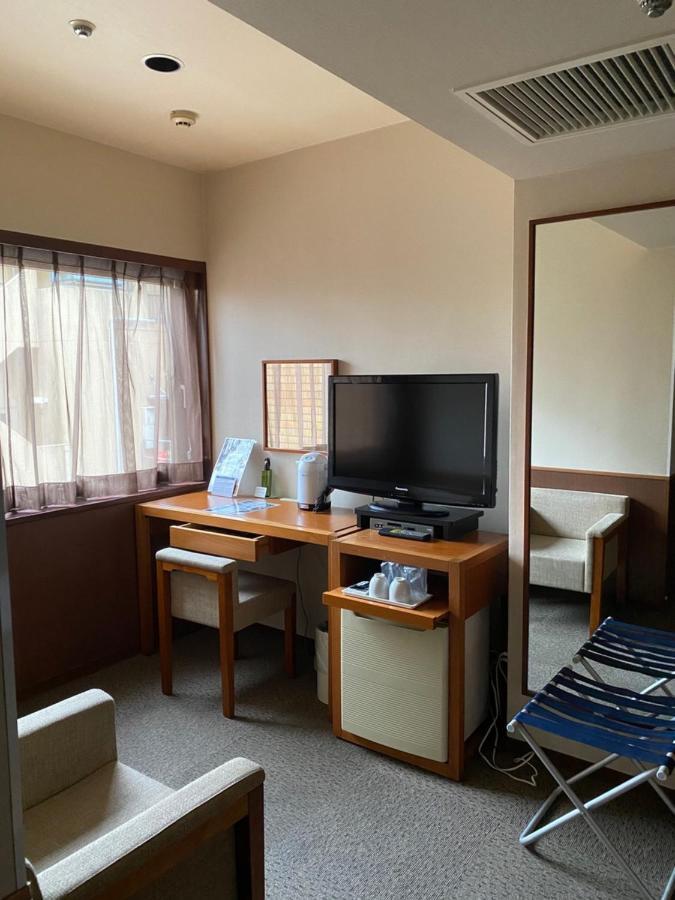 Hotel Park Side Tokyo Bagian luar foto