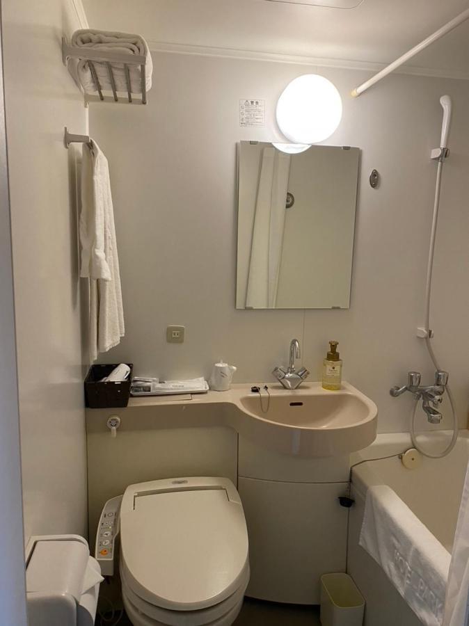 Hotel Park Side Tokyo Bagian luar foto
